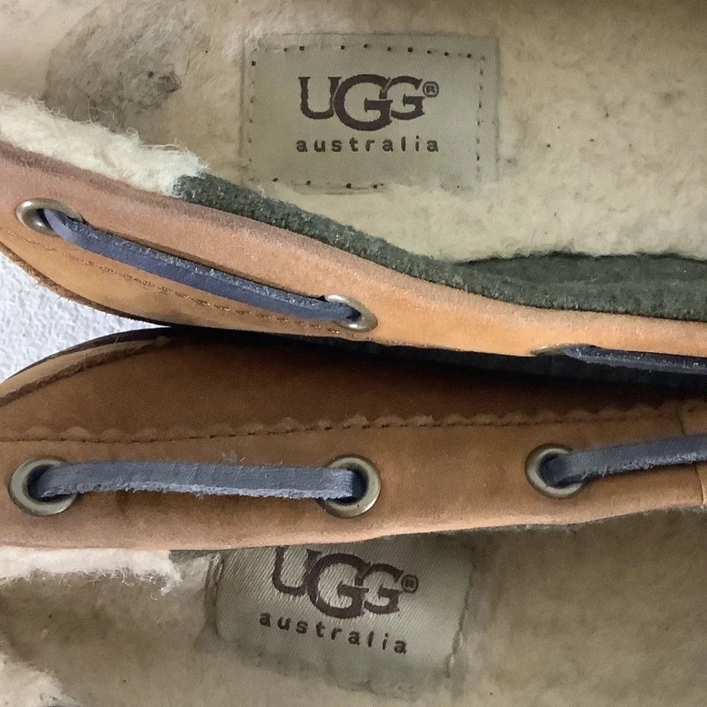 UGGAustralia Brown Leather Kiltie Fringe Moccasin Loafers Shearling Lined Womens